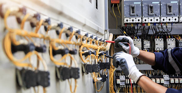 Professional Electrician technician working in Pinehurst, NC